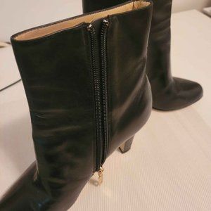 Ivanka Trump womens boots